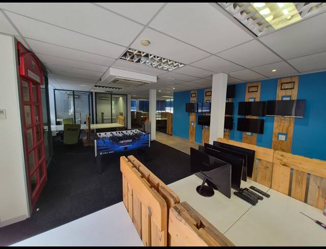 281M² OFFICE TO LET IN RIVONIA
